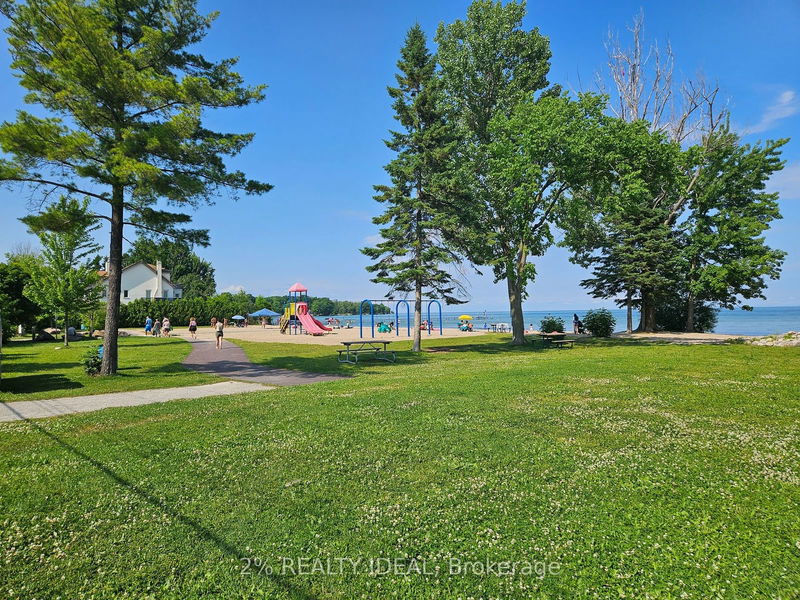 732 Chestnut St  Innisfil, L9S 2H8 | Image 5