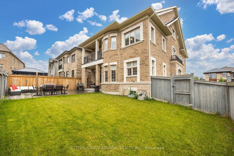 36 Hurst Ave, Vaughan, L5A 4Y5 | Image 3