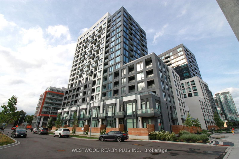 TH116W - 3 Rosewater St, Richmond Hill, L4C 5T6 | Image 2