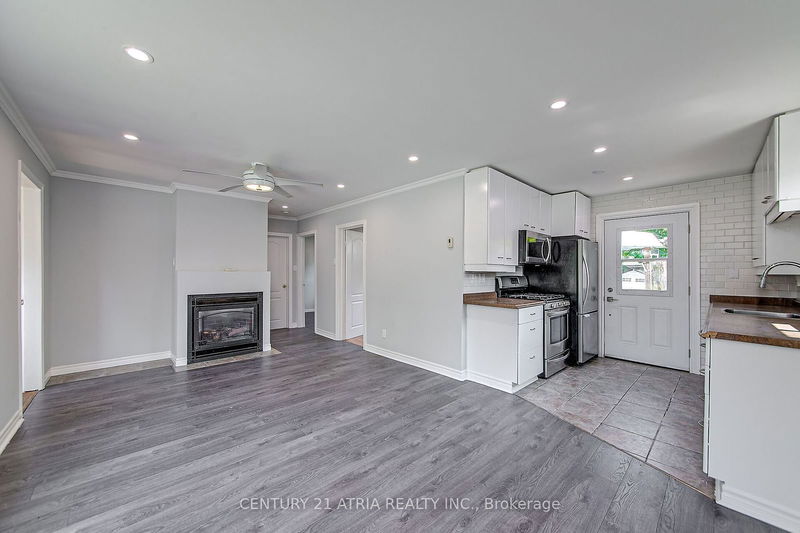 904 Maplewood Dr  Innisfil, L9S 1Y7 | Image 11