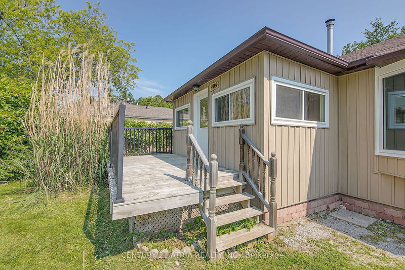 904 Maplewood Dr  Innisfil, L9S 1Y7 | Image 3