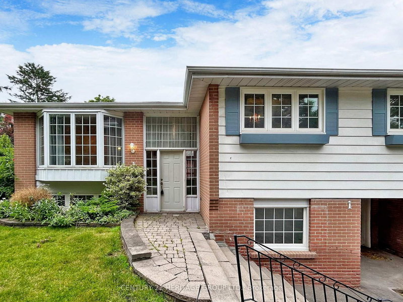 1 Dunsinane Dr, Markham, L3T 3K1 | Image 3