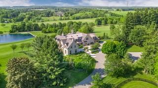 13570 7th Concession Rd, King, L7B 1K4 | Image 2