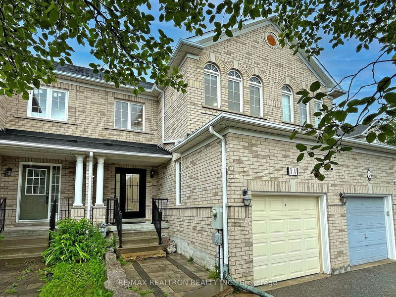 home for sale on 11 Debonair Street