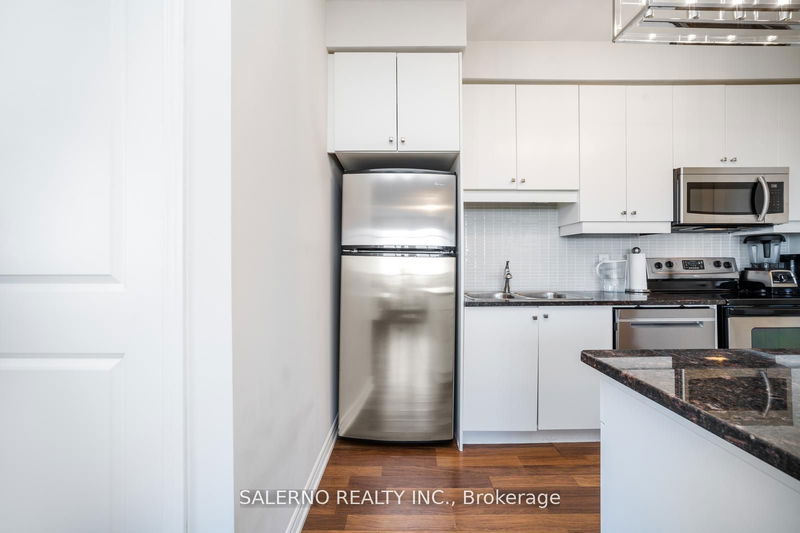  1105 - 9225 Jane St  Vaughan, L6A 0J7 | Image 21