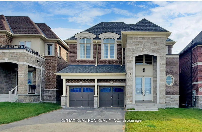 home for sale on 45 Kenneth Ross Bend N