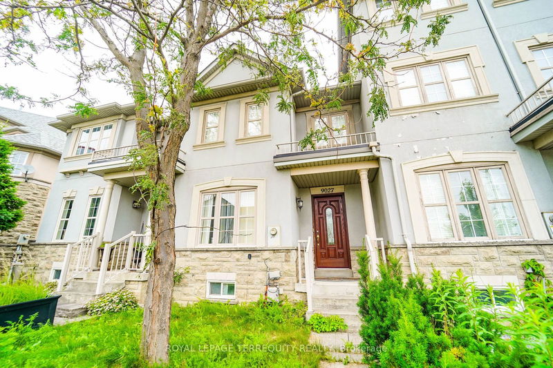 home for lease on 9027 Yonge Street
