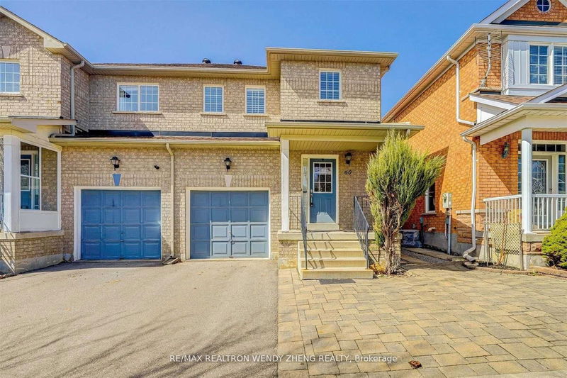 home for lease on 60 Warren Bradley Street
