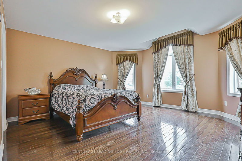 31 George Martin Dr  Markham, L3R 4S6 | Image 24