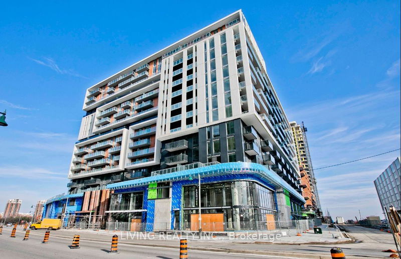 home for lease on 720-38 Simcoe Prom