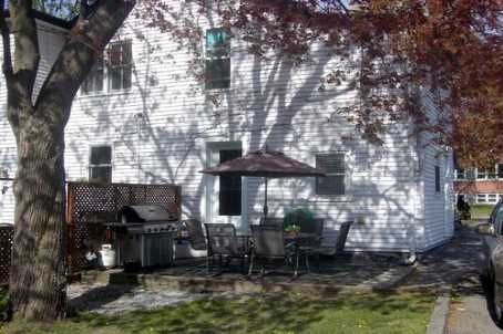 30 Elizabeth St S, Richmond Hill, L4C3V4 | Image 2