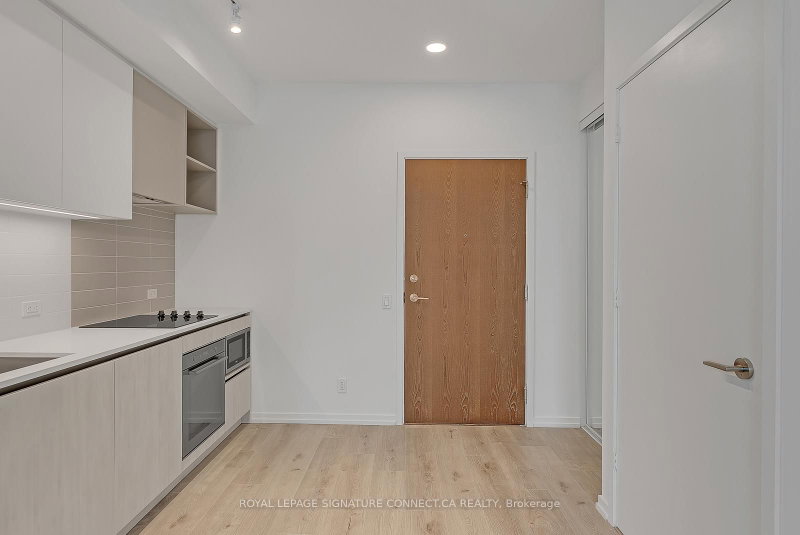 Room1