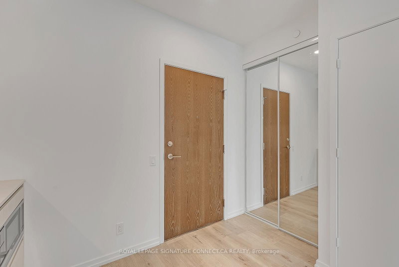 Room2