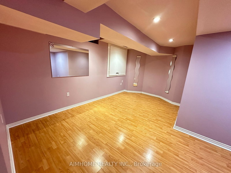 16 Chasser Dr, Markham, L6E 1K4 | Image 3