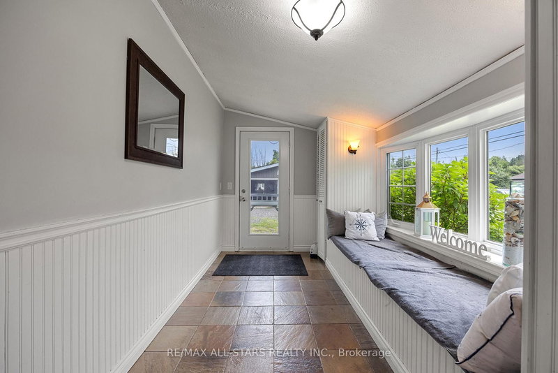 31 O'dell Lane, Georgina, L0E 1S0 | Image 3