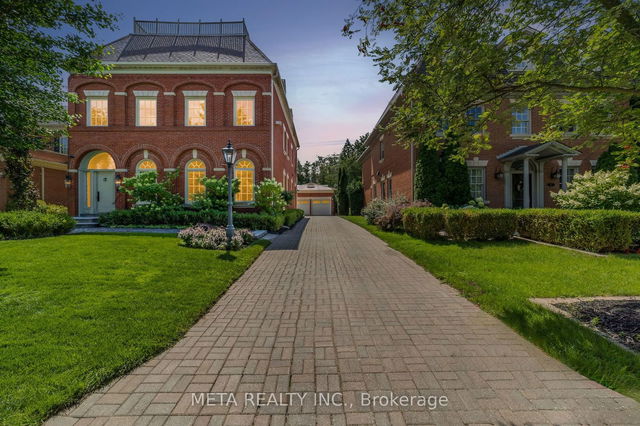 35 Willett Crescent