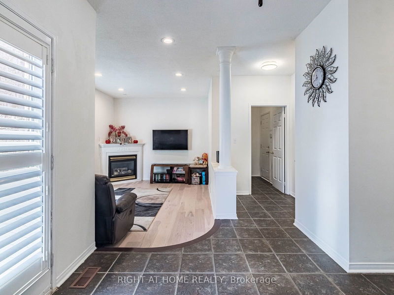 1 Ferdinand Ave  Vaughan, L6A 2Z4 | Image 23