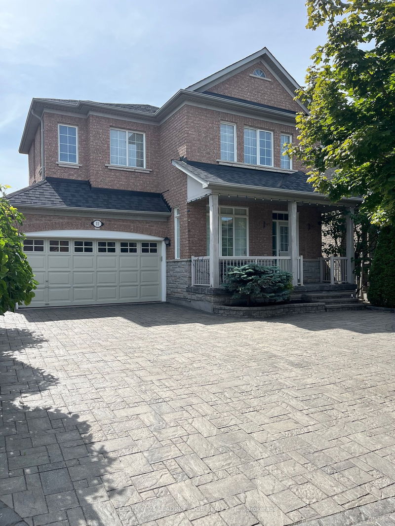 home for lease on 11 Honeyview Street