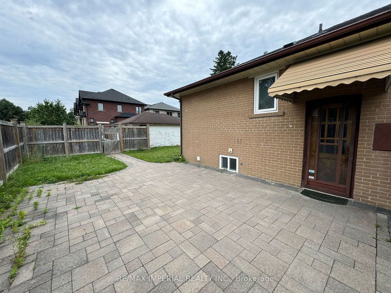 home for lease on 99 Rockport Basement unit Crescent