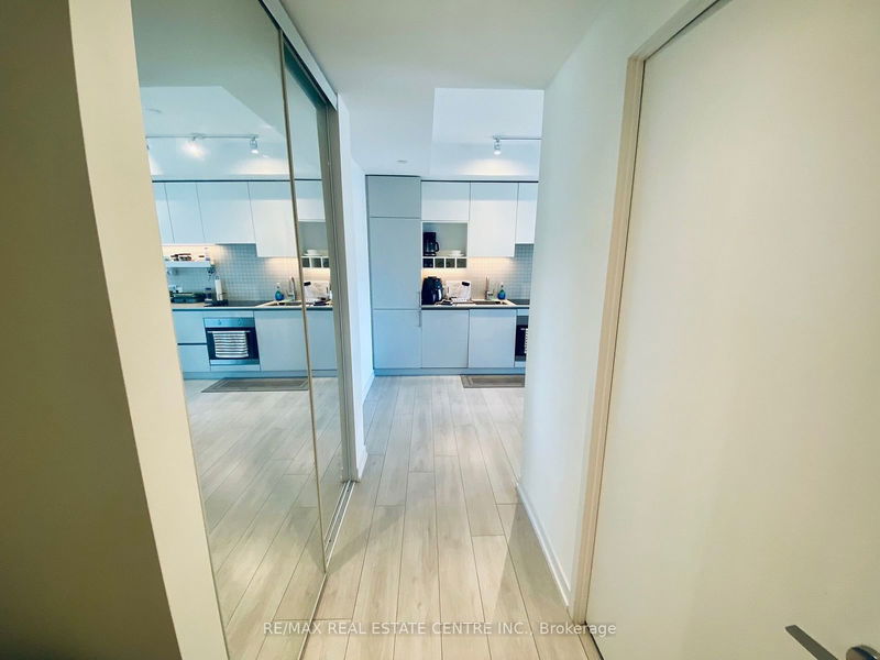 home for lease on 5111-898 Portage Pkwy N
