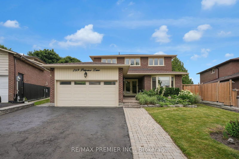 269 Primrose Lane  Newmarket, L3Y 5Y7 | Image 1