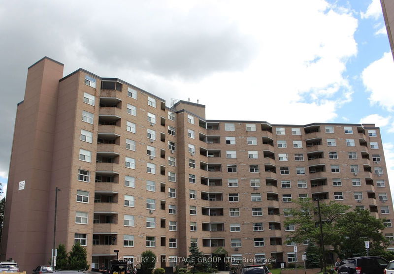 home for lease on 204-260 Davis Drive W