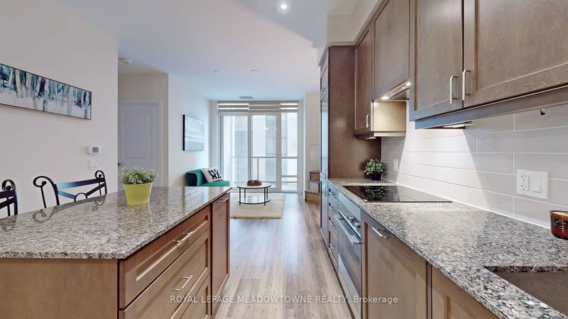  208 - 9085 Jane St  Vaughan, L4K 0L8 | Image 21