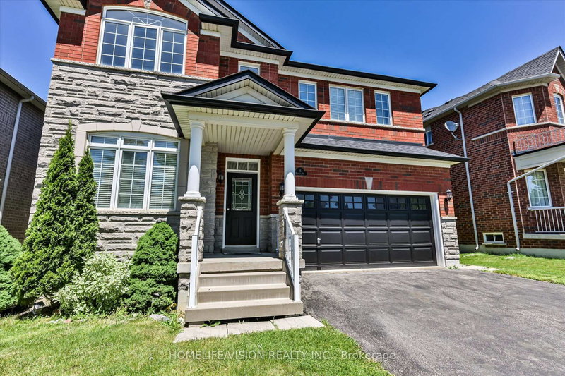 16 Hartwell Way, Aurora, L4G 7X7 | Image 3