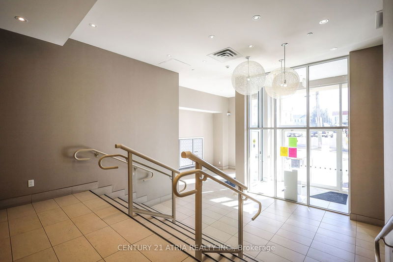  309 - 15277 Yonge St  Aurora, L4G 1N6 | Image 3