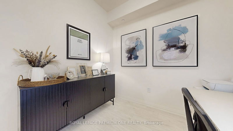 home for sale on 1803-9000 Jane Street