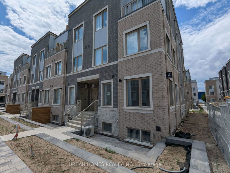 home for lease on 208-141 honeycrisp Crescent