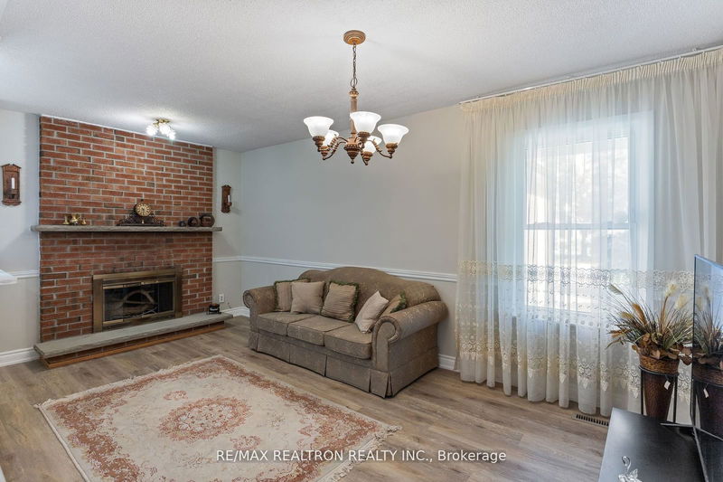 40 Lillooet Cres  Richmond Hill, L4C 5A7 | Image 19