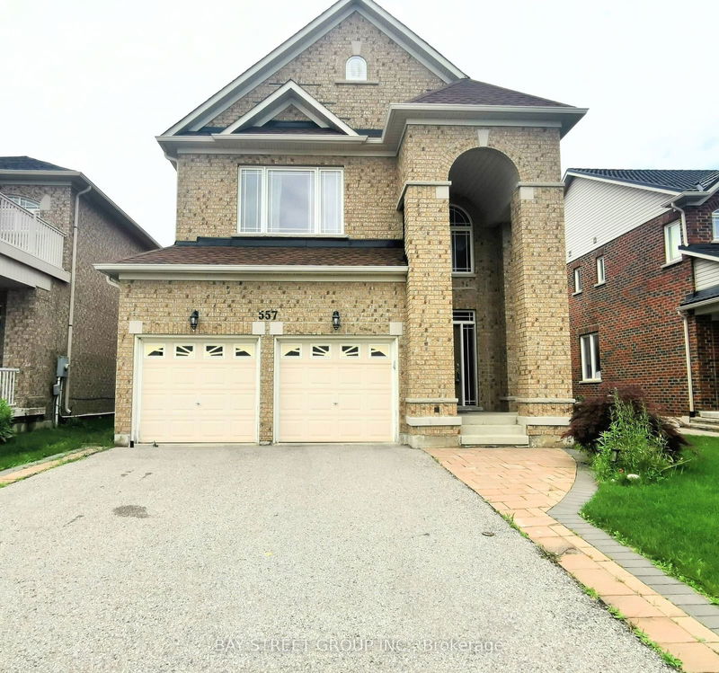 557 Woodspring Ave  Newmarket, L9N 0C2 | Image 1