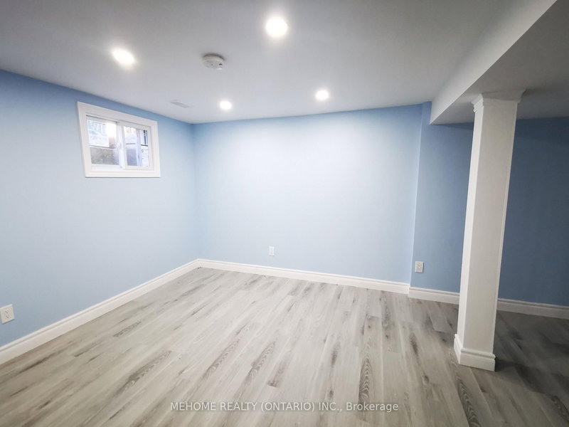Bsmt - 422 The Queensway S, Georgina, L4P 2E1 | Image 3