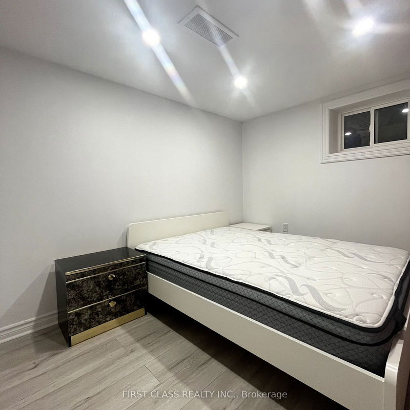 home for lease on 377 Taylor Mills Drive S