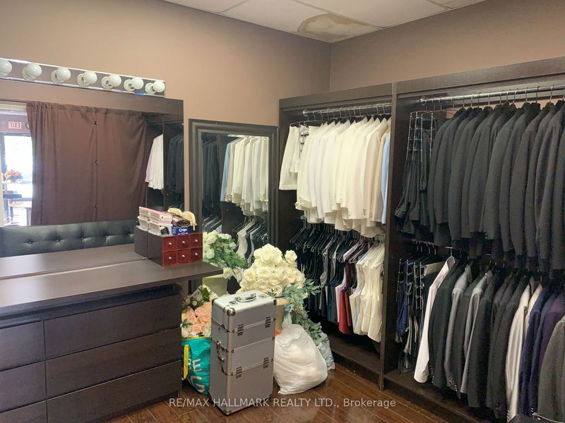 27 - 155 East Beaver Creek Rd, Richmond Hill, L4B 2N1 | Image 3