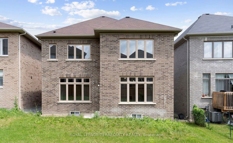 24 John Smith St  East Gwillimbury, L9N 1G1 | Image 35