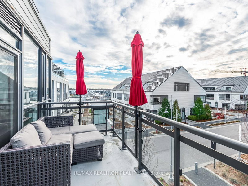 B318 - 271 Sea Ray Ave, Innisfil, L9S 0J4 | Image 2