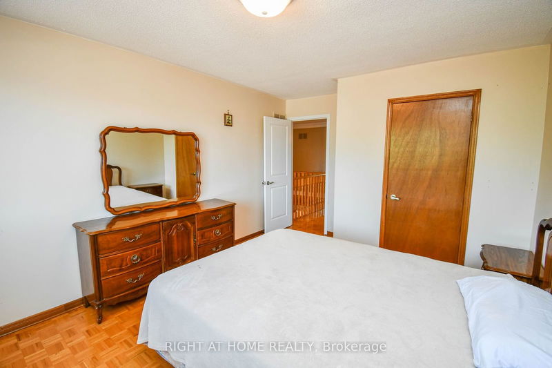 75 Father Ermanno Cres  Vaughan, L4L 7L9 | Image 17