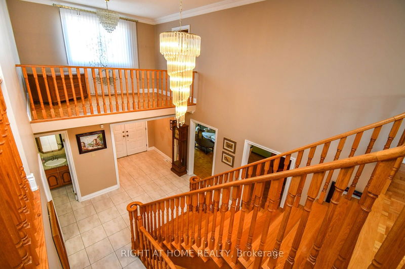 75 Father Ermanno Cres  Vaughan, L4L 7L9 | Image 6