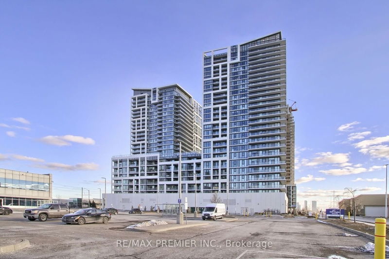 home for lease on 1711-9000 Jane Street