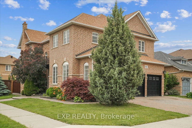 home for sale on 160 Sonoma Boulevard