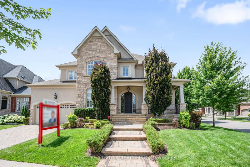 183 Angus Glen Blvd, Markham, L6C 0K1 | Image 2