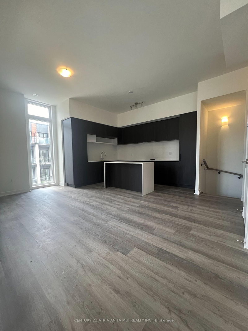 1240 - 10 David Eyer Rd, Richmond Hill, L4S 0N3 | Image 2
