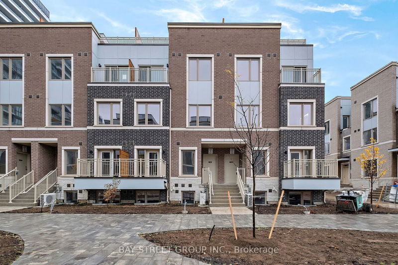 home for lease on 60-31 Honeycrisp Crescent
