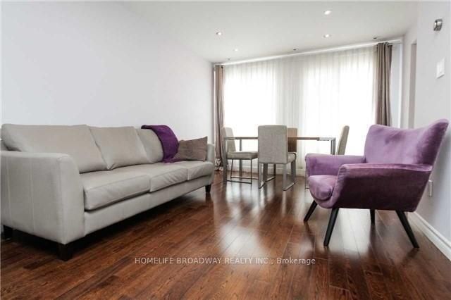 44 - 151 Townsgate Dr, Vaughan, L4J 8J7 | Image 2