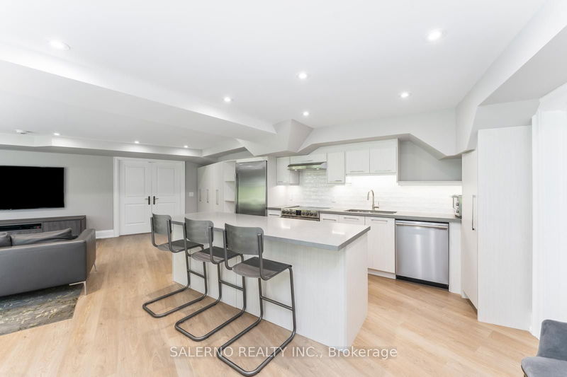 290 Kingscross Dr  King, L7B 1K1 | Image 25