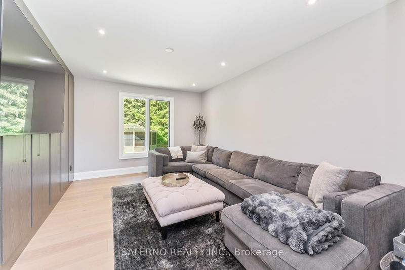 290 Kingscross Dr  King, L7B 1K1 | Image 7