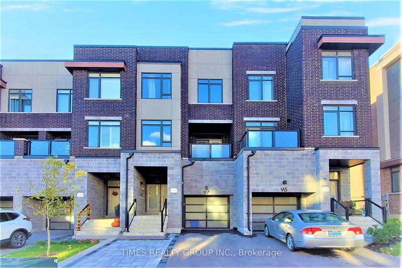 home for lease on 97 Glenngarry Crescent