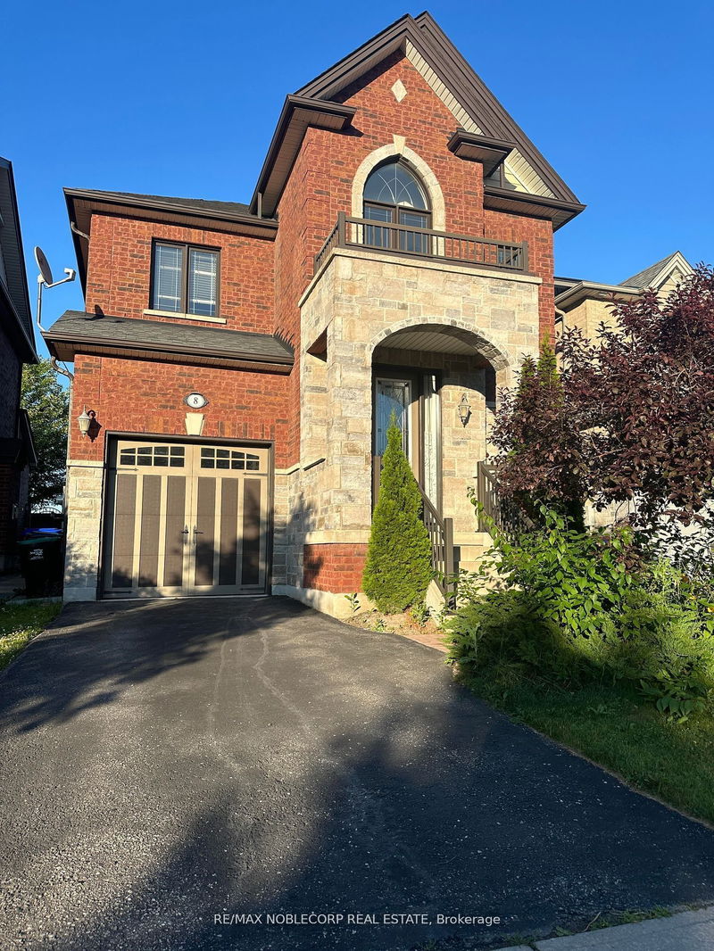 home for lease on 8 Morrison Avenue